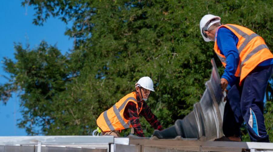 Professional residential roofers in Alleman, IA